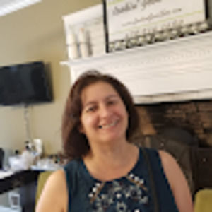 Meet your Posher, Eleni